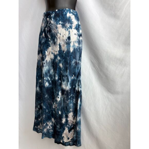 Young Fabulous and Broke Blue Tie Dye Pull On Midi Skirt Size M Sylvie Side Slit - Picture 4 of 8